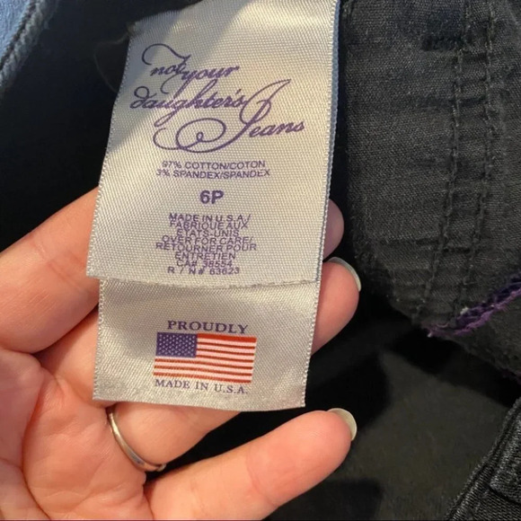 NYDJ Not Daughter Jeans Crop Capri Wide Cuff - Picture 4 of 9